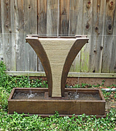 Giannini Garden Diesse Fountain with Side Spillways